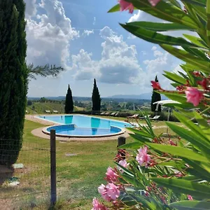 Corte In Poggio Farm stay Stabbia