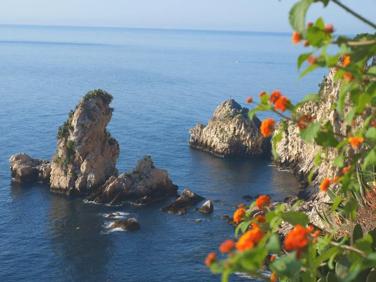 Holiday home Villa Suk Taormina Italy